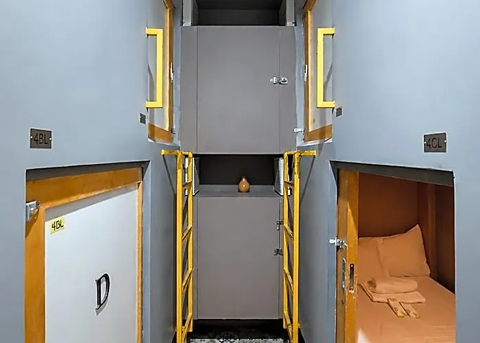 Washington Transient Capsule 마닐라
